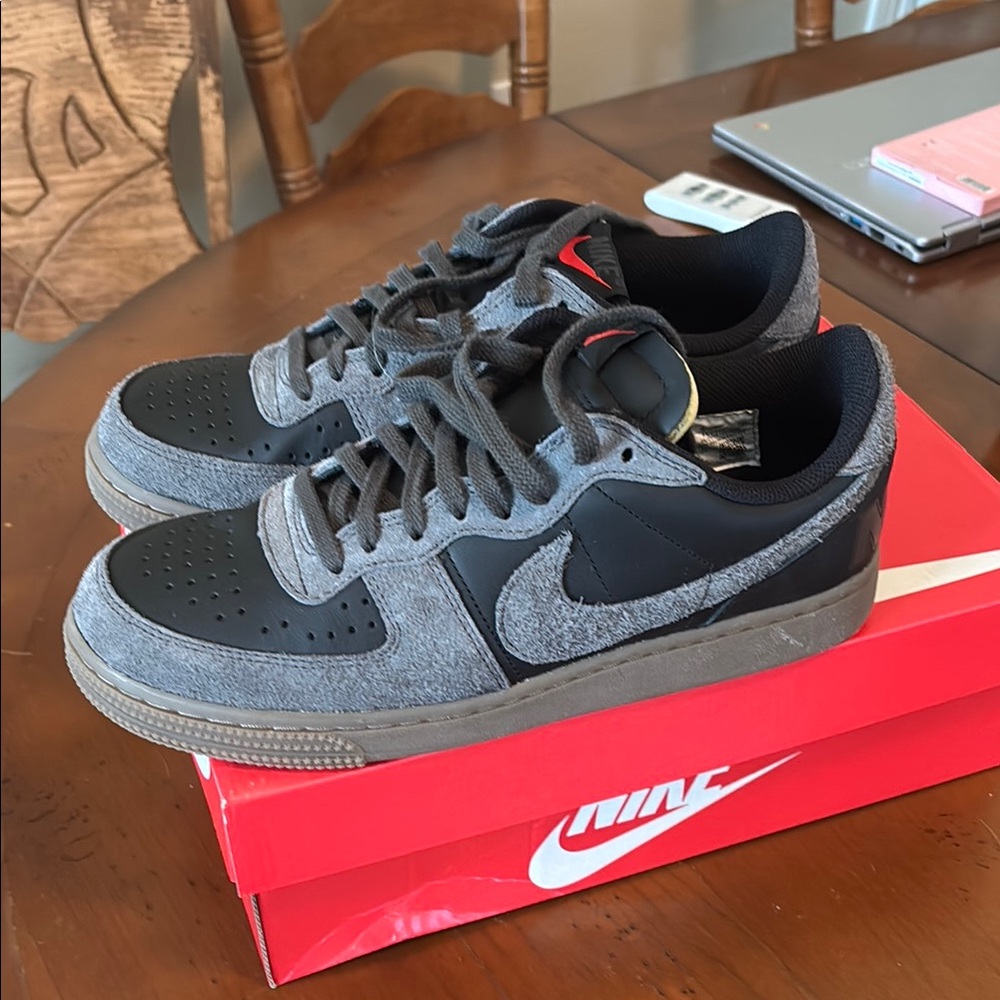 Nike Black and Gray Casual Sneakers
